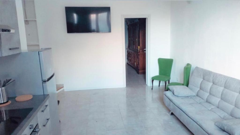 Milan New Apartment Near To De Metro 외부 사진