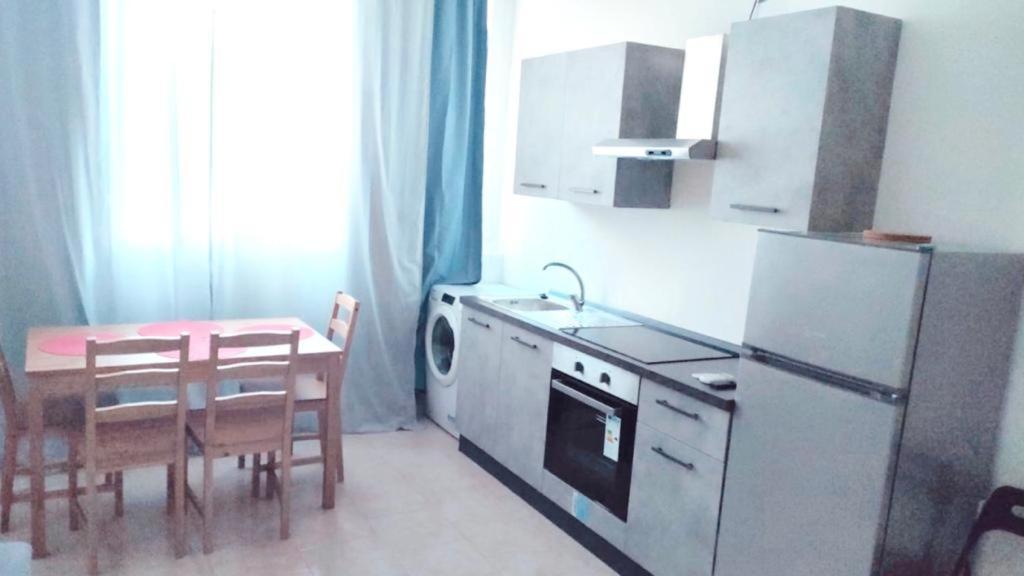 Milan New Apartment Near To De Metro 외부 사진